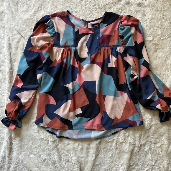 VICI Women’s Puff-sleeve Blouse - Picture 1 of 8